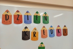 DZIEŃ KREDKI I MAGICZNE DRZEWO